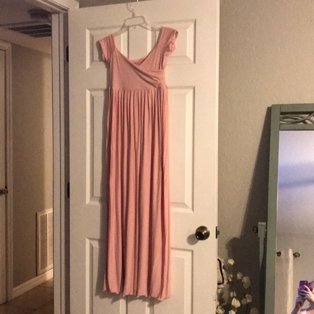 Sew Trendy Maternity Dress